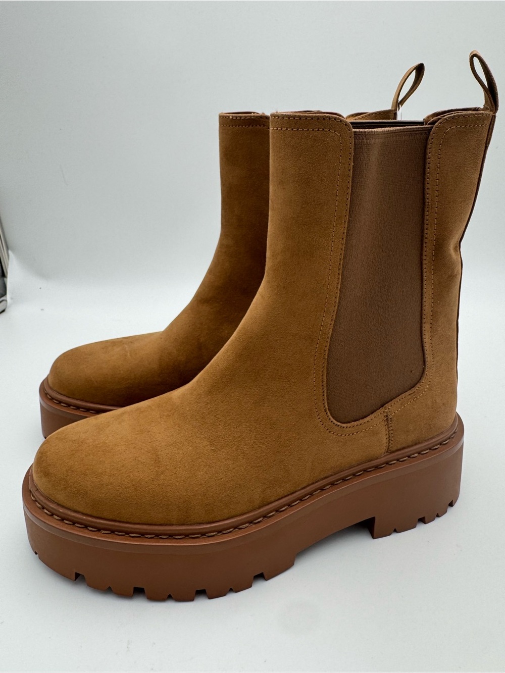 H&M Brown Chunky Chelsea Boots Women’s Size 9 EU 40 New